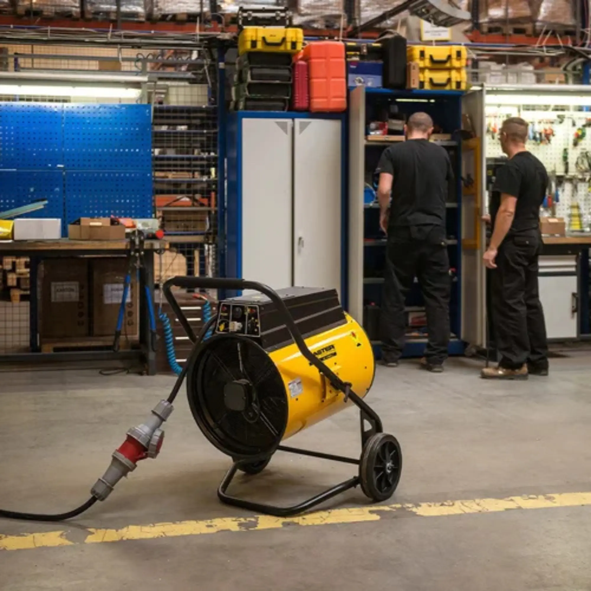 ΗΛΕΚΤΡΙΚΟ ΑΕΡΟΘΕΡΜΟ ΜΕ ΑΝΕΜΙΣΤΗΡΑ – MASTER RS 40 - Image 2